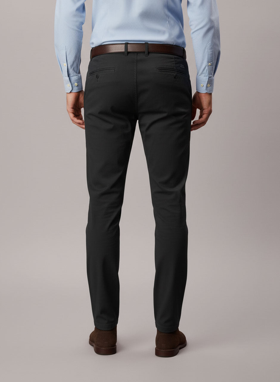 Chinos - Slim Fit Pants (Black)